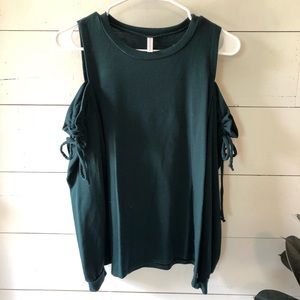 Xhilaration Emerald Green sweater size M